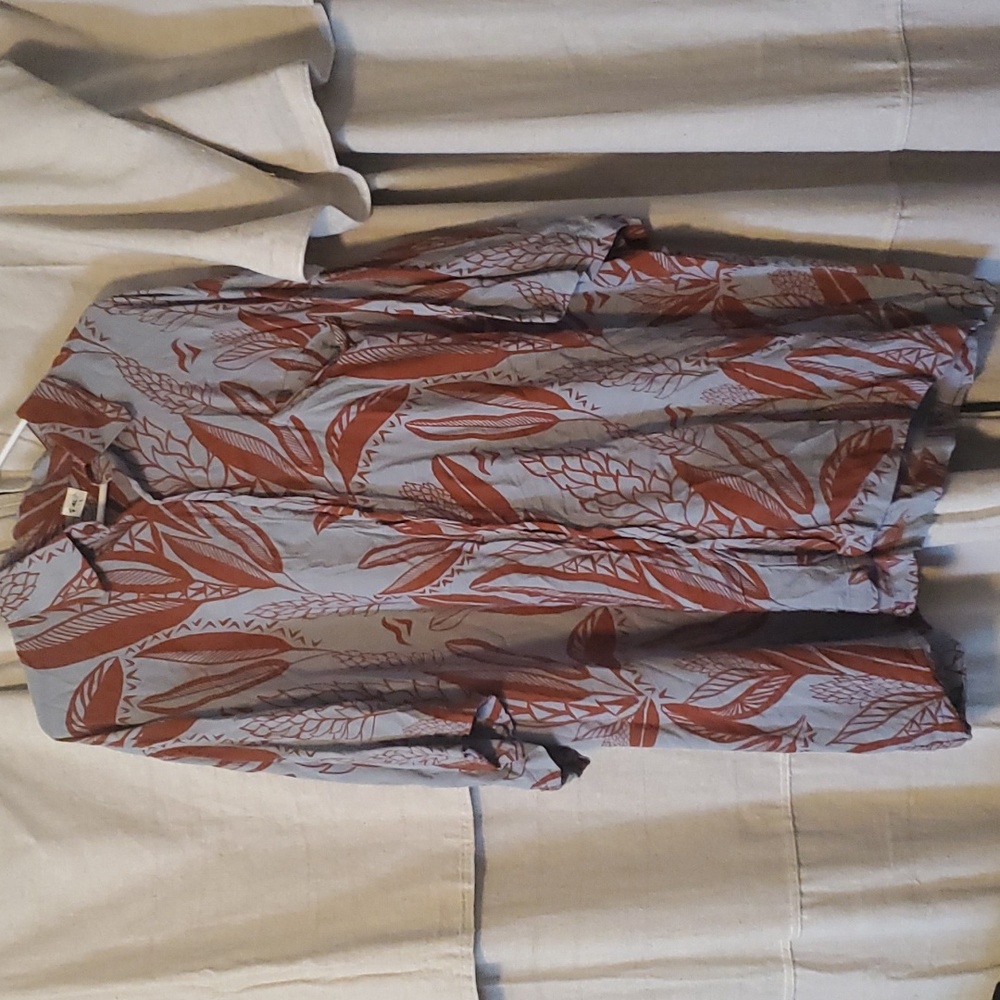 Missing Polynesia Aloha Short. Grayish Blue And R… - image 1